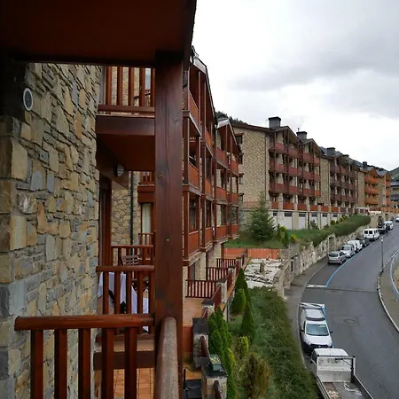 Terrasses- Pirinenca Apartment El Tarter